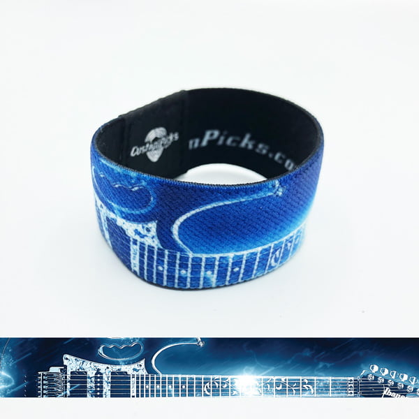 BW Arctic Monkeys Guitar pick plectrum logo Bracelet